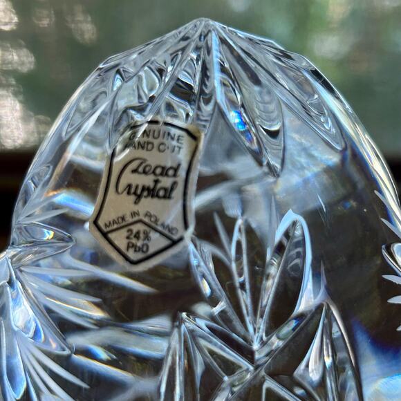 Vintage Polish 24% Lead Crystal Cut Glass Egg Paperweight 4.25 - Picture 2 of 12